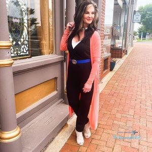 Kassie Black V-neck Jumper